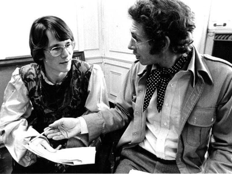 Englishdept devettvideoplay197601